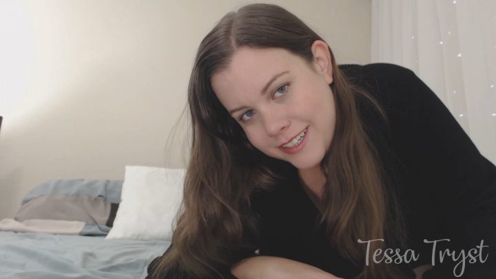 Tessa Tryst – Fat Mommy Sits On Your Face And Fucks You