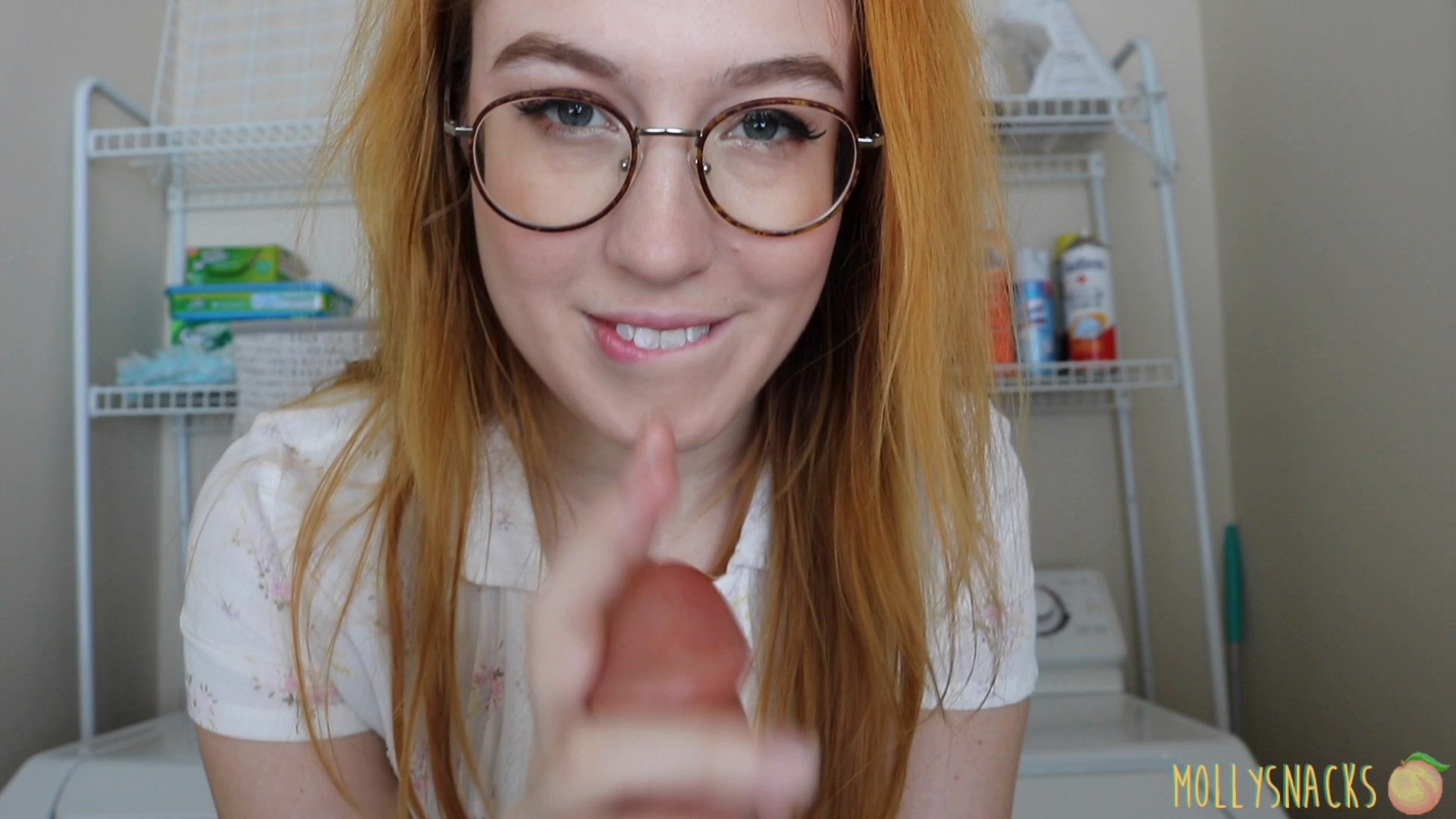 Molly Snacks - Mommy Makes You Cum
