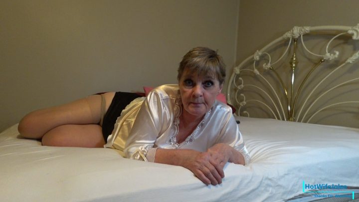 HotWifeJolee - You Love Moms Punishments