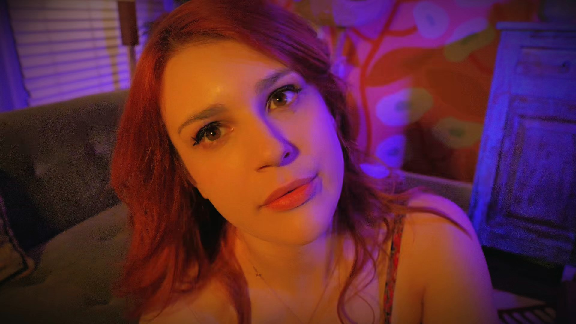 Olive Wood - Mommy, Theres Something in My Ass 2