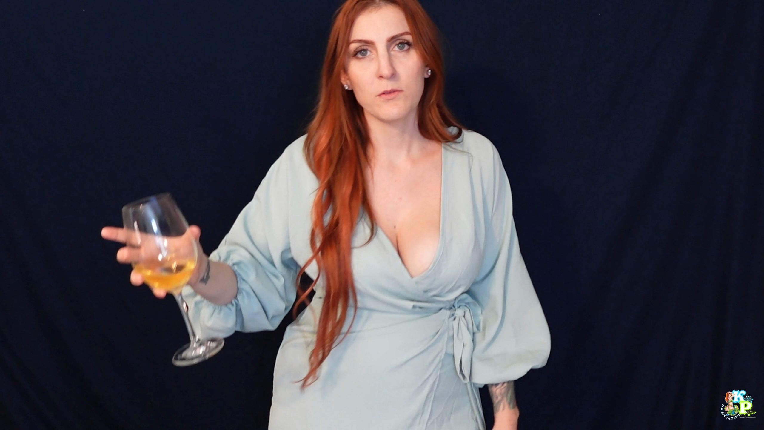 Kelly Payne - A Quickie With Stepmom
