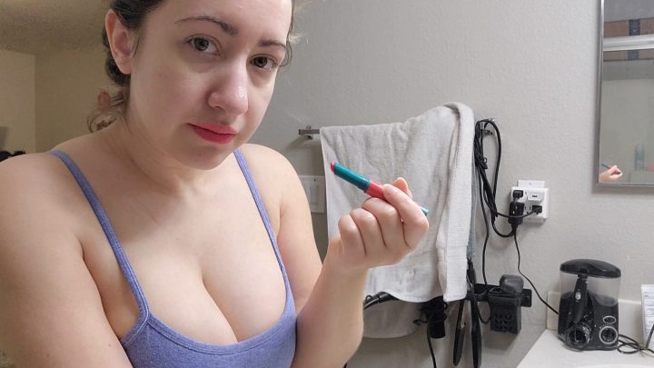 Lalunalewd - Dad Left, So Make Mom Cum