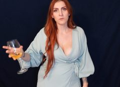 Kelly Payne - A Quickie With Stepmom